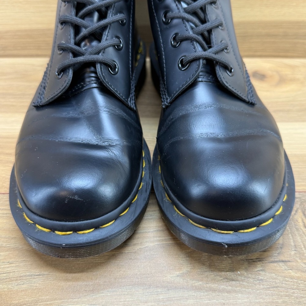 Dr Martens Womens Boots 7 EU 38 Black Leather Combat Grunge Y2K Punk 11821 - Picture 4 of 11
